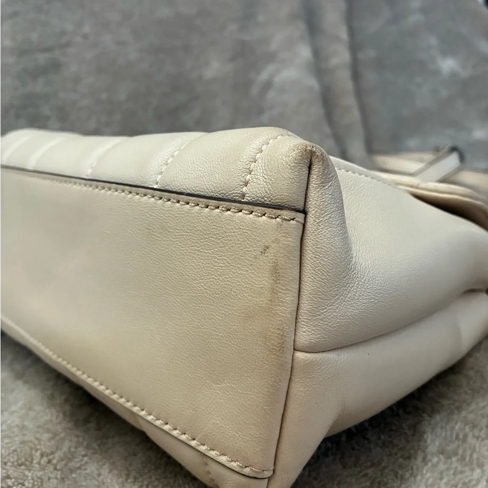 Tory Burch Cream Quilted Shoulder Bag with Gold Accents